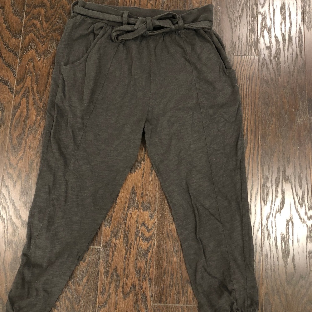 Forever 21 Harlem Sweatpant